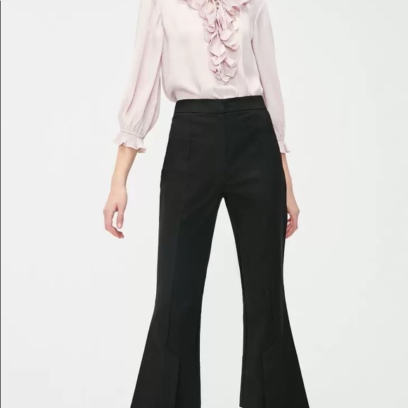 Pink Ruffle blouse - Picture 4 of 4